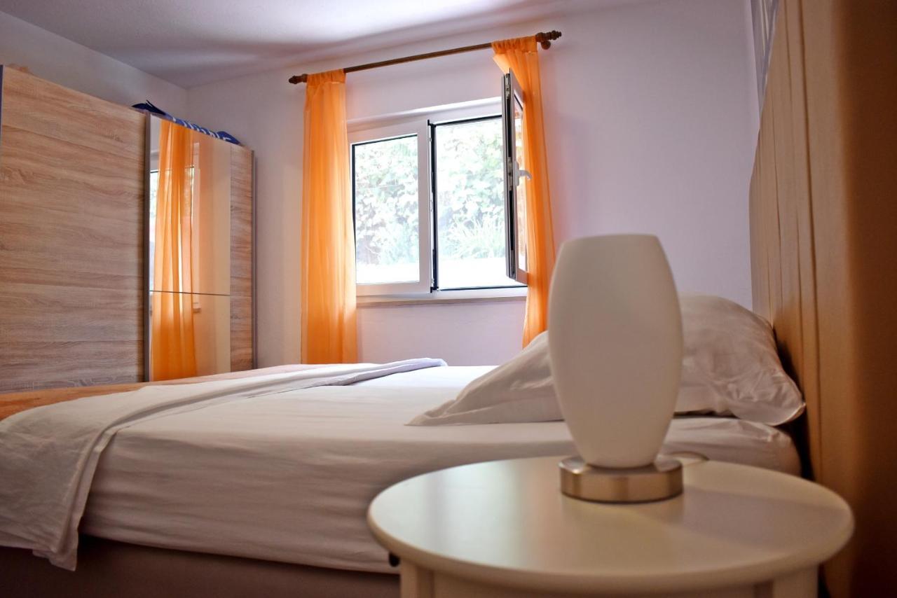 Apartmani Bozic Stobreč المظهر الخارجي الصورة
